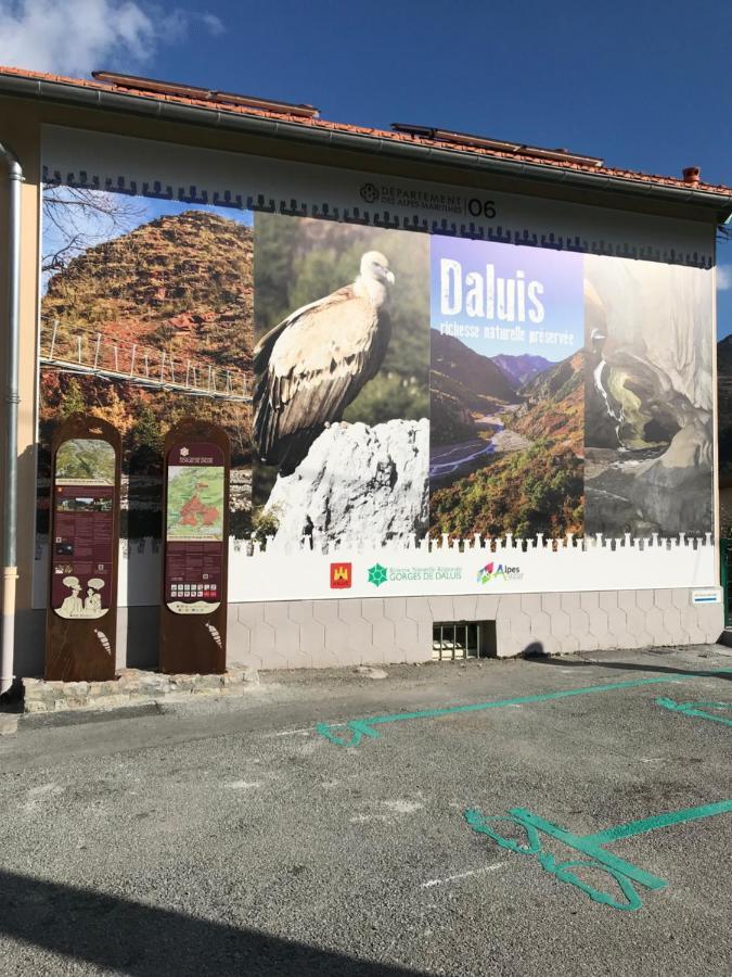 Gite De La Fontaine Gorges De Daluis Bagian luar foto